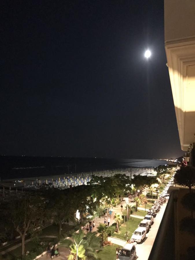 Hotel Capital Cupra Marittima Eksteriør billede